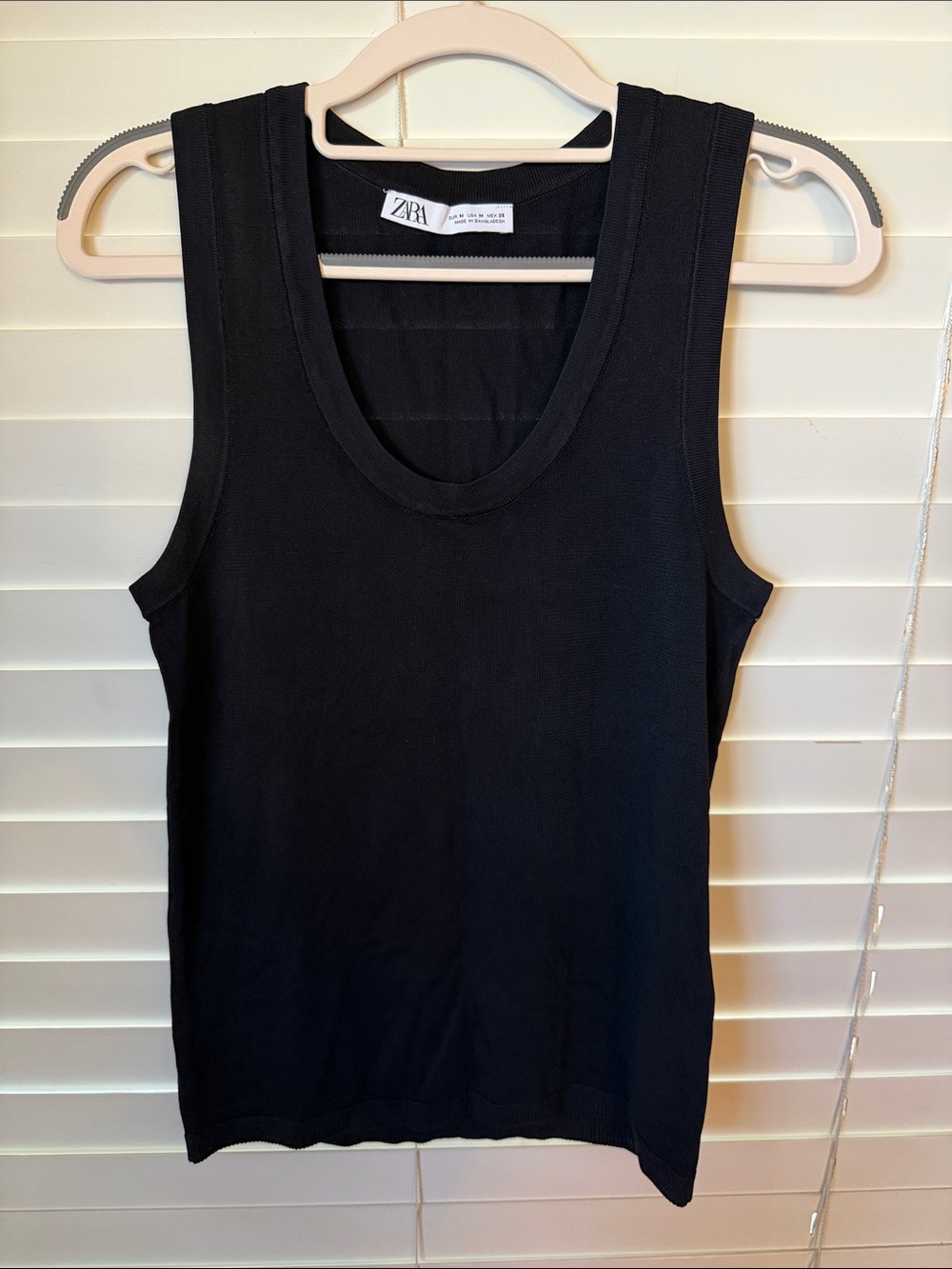Zara Black Ribbed Scoop-Neck Tank Top